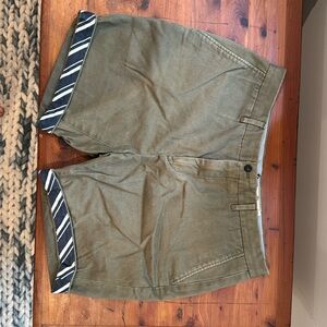 York Street by J Press green shorts